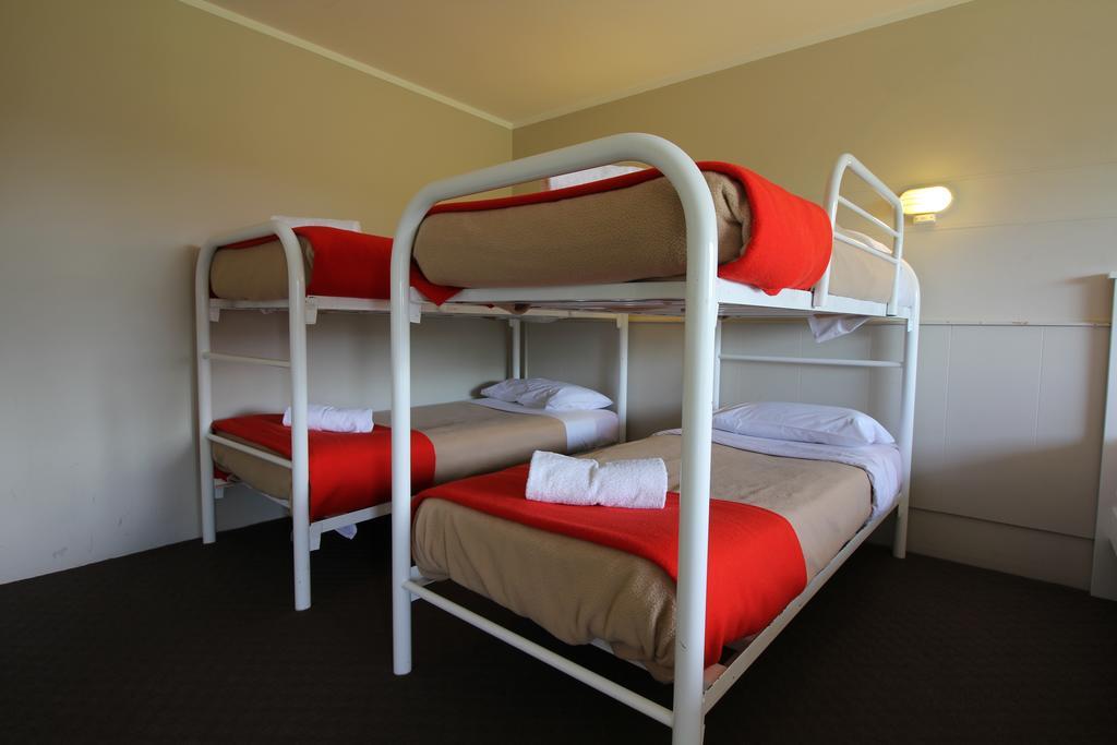 Snowy Mountains Resort And Function Centre Adaminaby Pokoj fotografie