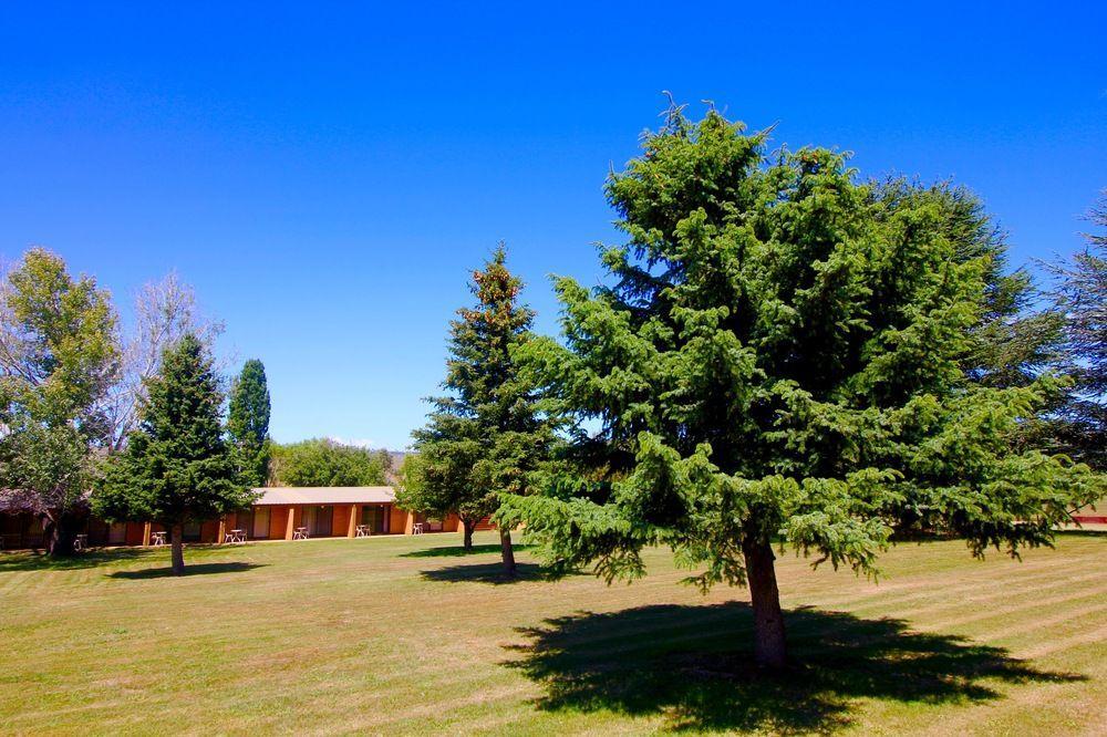 Snowy Mountains Resort And Function Centre Adaminaby Exteriér fotografie