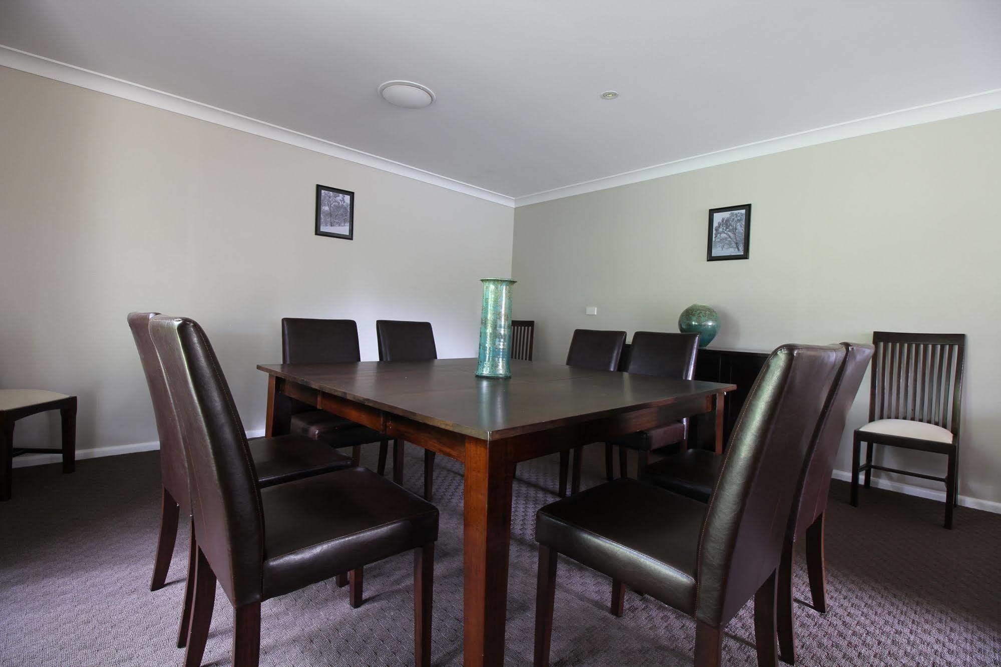 Snowy Mountains Resort And Function Centre Adaminaby Exteriér fotografie