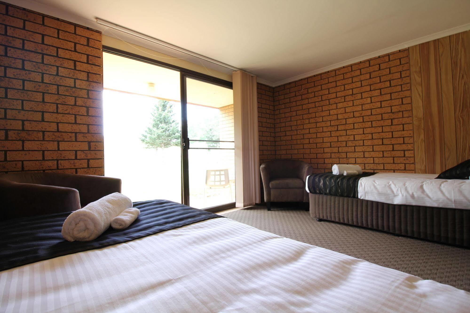 Snowy Mountains Resort And Function Centre Adaminaby Exteriér fotografie